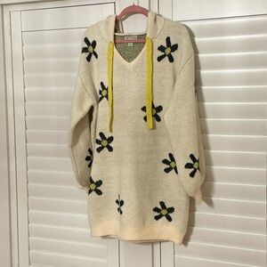 Anthropologie Cream Floral Knit Mini Dress with Hood - Like New - Size M
